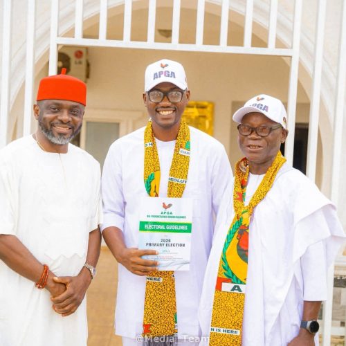 Dr. Chibueze Ofobuike Obtains Expression Of Interest Forms, Reaffirms Commitment To Providing Uncommon Representation In Aguata Federal Constituency