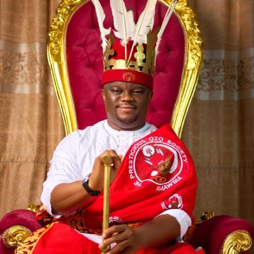 Ozo Mkpuluobi Amawbia: A Leader Whose Generosity Knows No Bounds