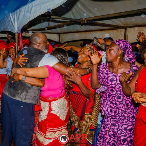 DR AMADI RECEIVES VOTE OF THANKS,ENDORSED BY UMUNWOHA-OROGWE WOMEN TO REPRESENT OWERRI ZONE IN 2027.