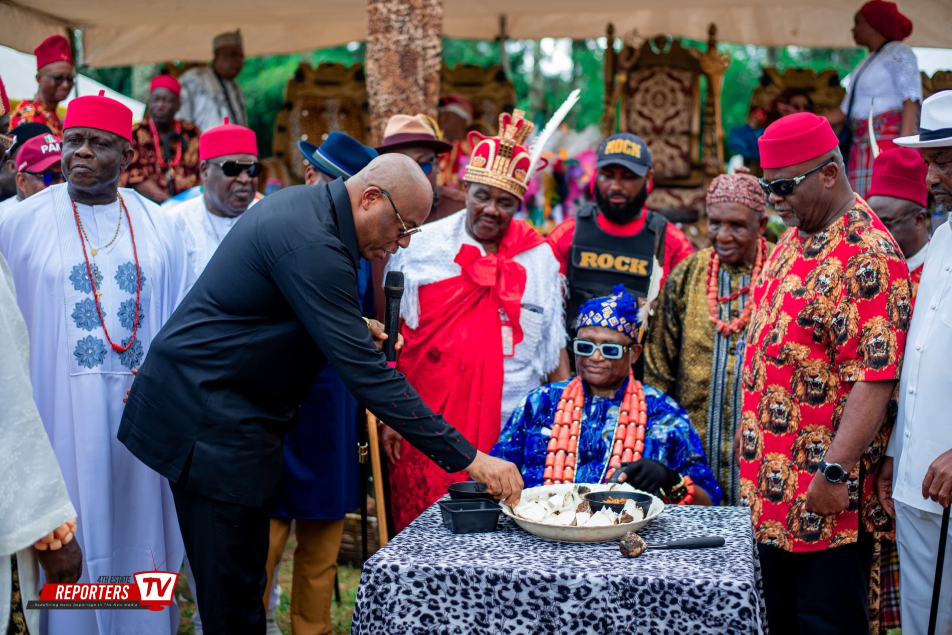 High Chief Duru Mike Ejiogu celebrates new yam festival with ndi Ogwuaga Abba, supports cultural festivity with Two Million Naira
