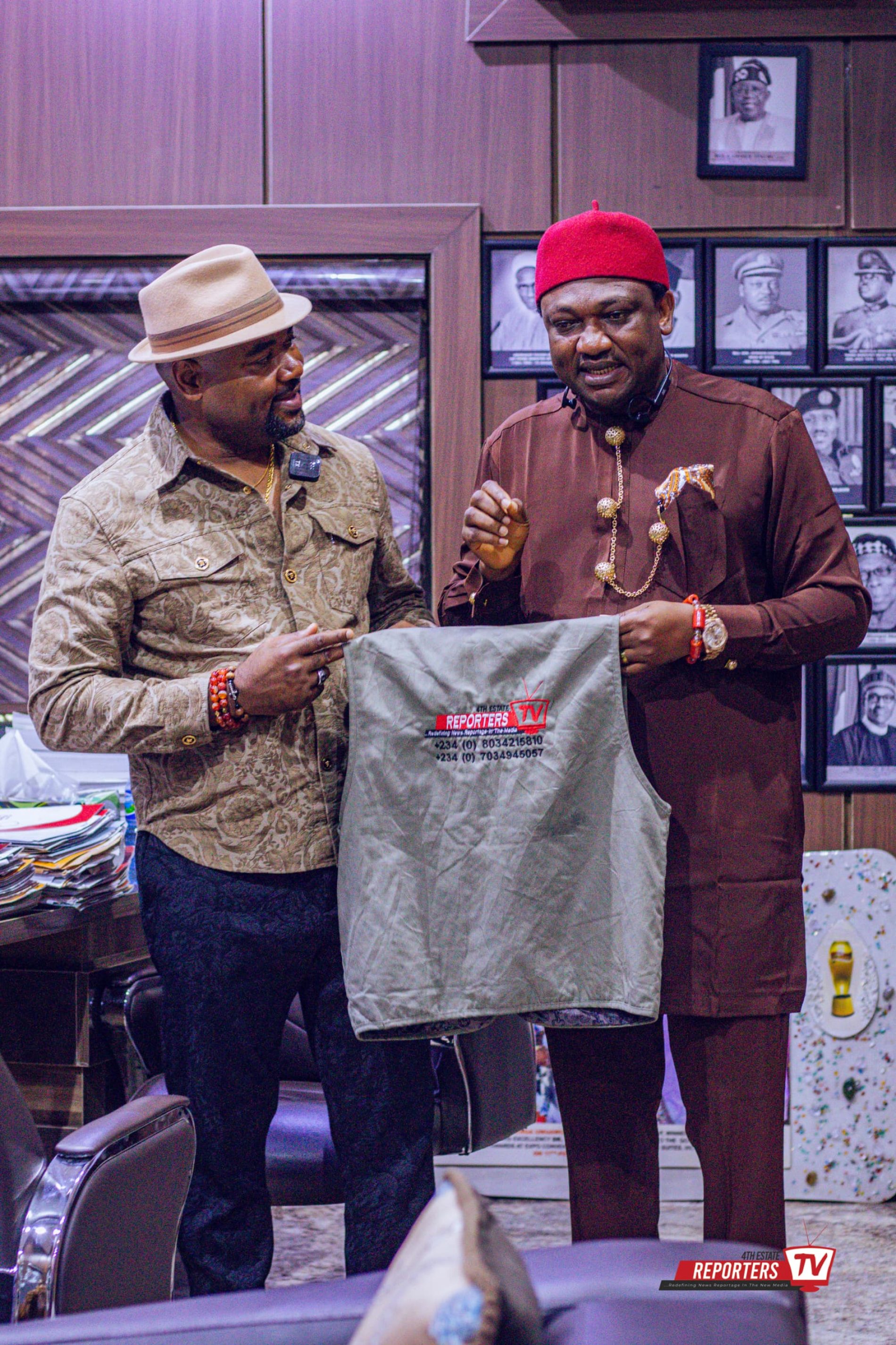Ikenga Umuawulu: Publisher of 4th Estate Reporters, Njoku Macdonald Obinna pays a courtesy visit to High Chief Sir Dr Christopher Ndubuisi, KSJI, commends his uncomfortable philanthropy